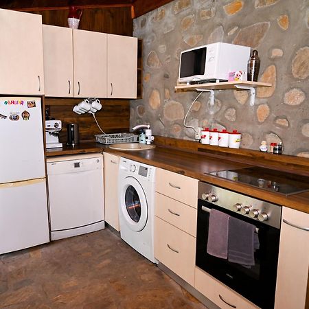Фън Шуй Къща За Гости 88 Dobrinishte Buitenkant foto