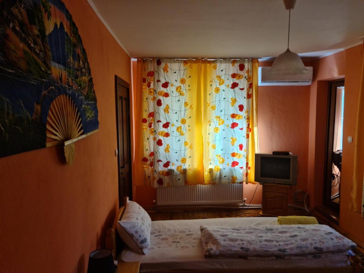 Фън Шуй Къща За Гости 88 Dobrinishte Buitenkant foto