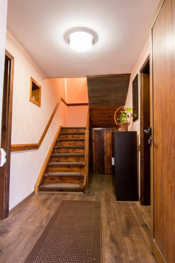 Фън Шуй Къща За Гости 88 Dobrinishte Buitenkant foto