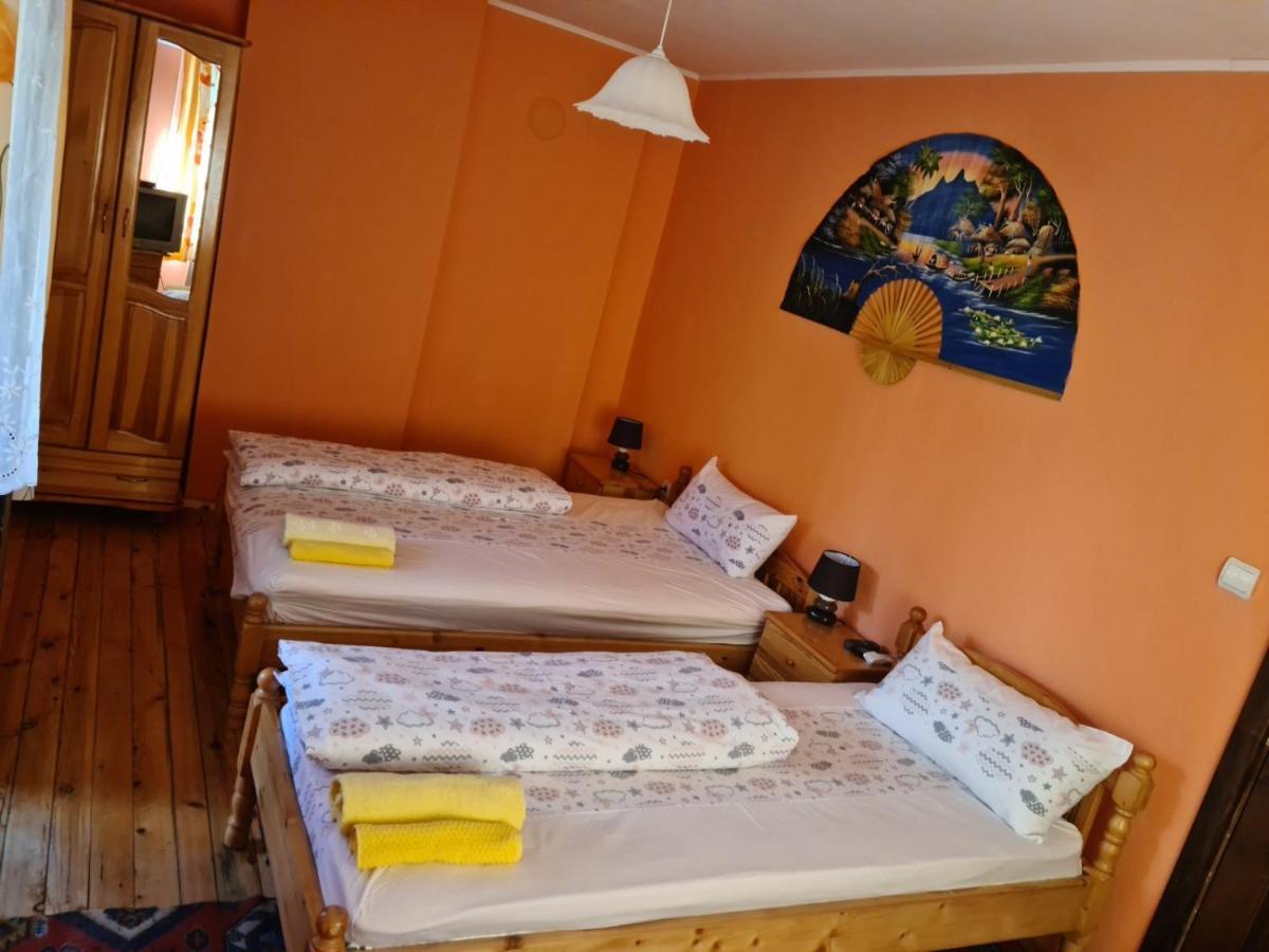 Фън Шуй Къща За Гости 88 Dobrinishte Buitenkant foto